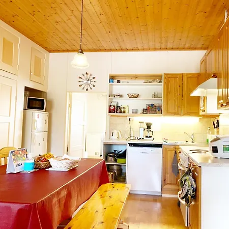 Ollinpolun Matkakoti Bed & Breakfast