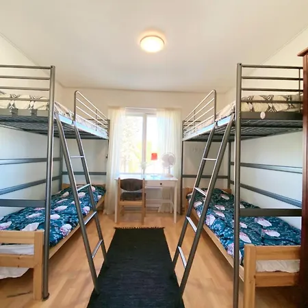 Ollinpolun Matkakoti Bed & Breakfast *