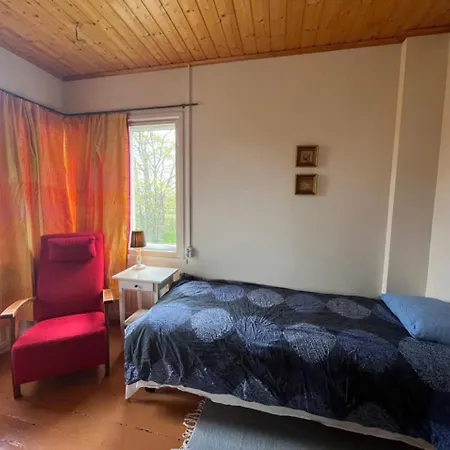 Ollinpolun Matkakoti Bed & Breakfast